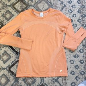 GapFit motion orange athletic top sz Medium
